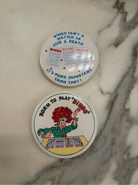 Bingo Button Set Vintage- White with Red & Blue Graphics